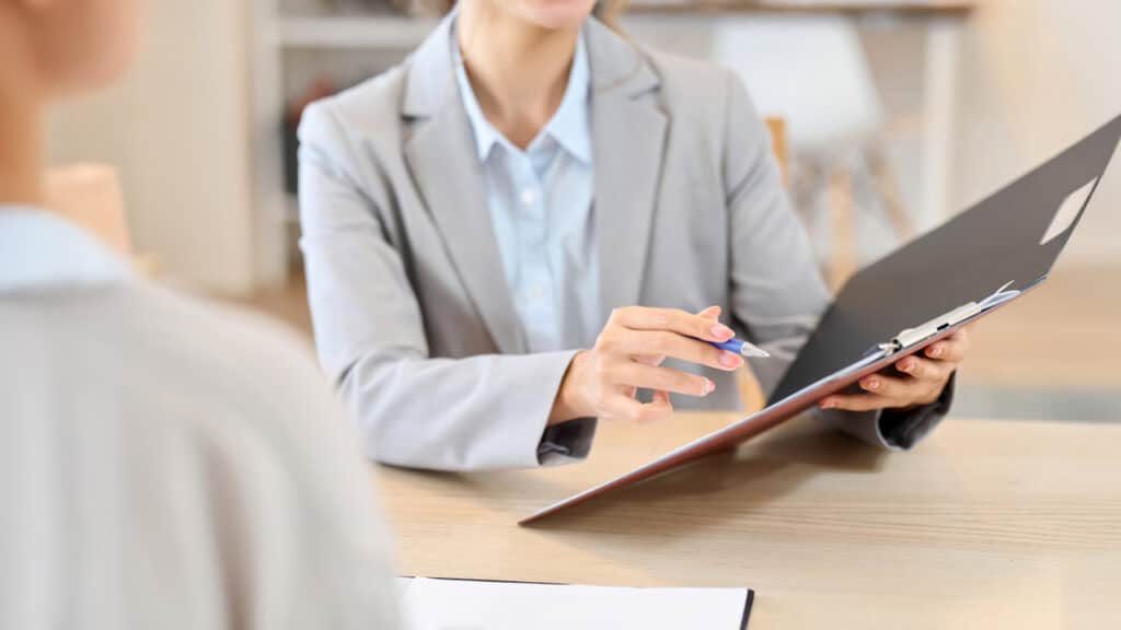 Best Practices for Interviewing and Evaluating Candidates